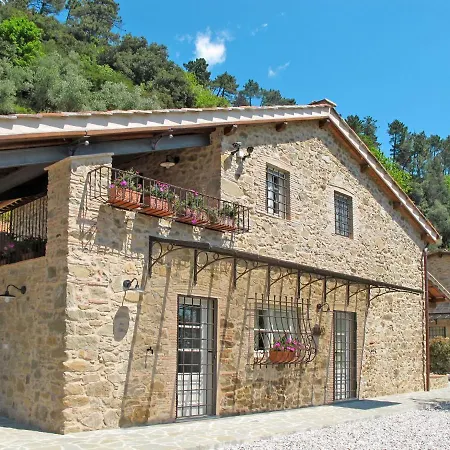 Olivo By Interhome *